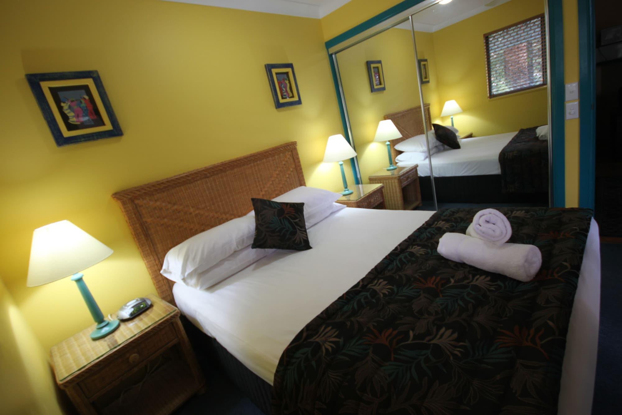 Aruba Beach Resort Broadbeach Bagian luar foto