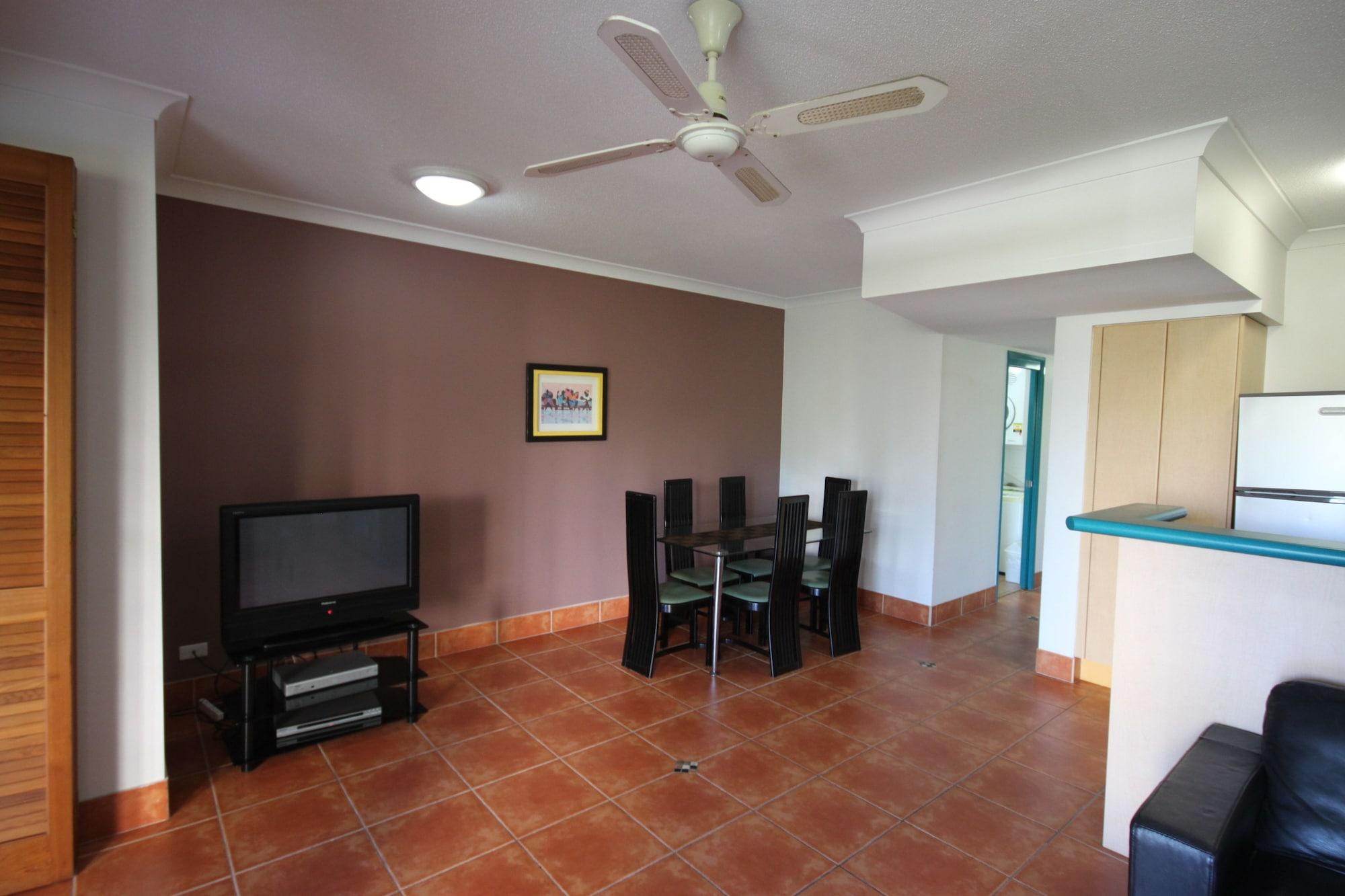 Aruba Beach Resort Broadbeach Bagian luar foto