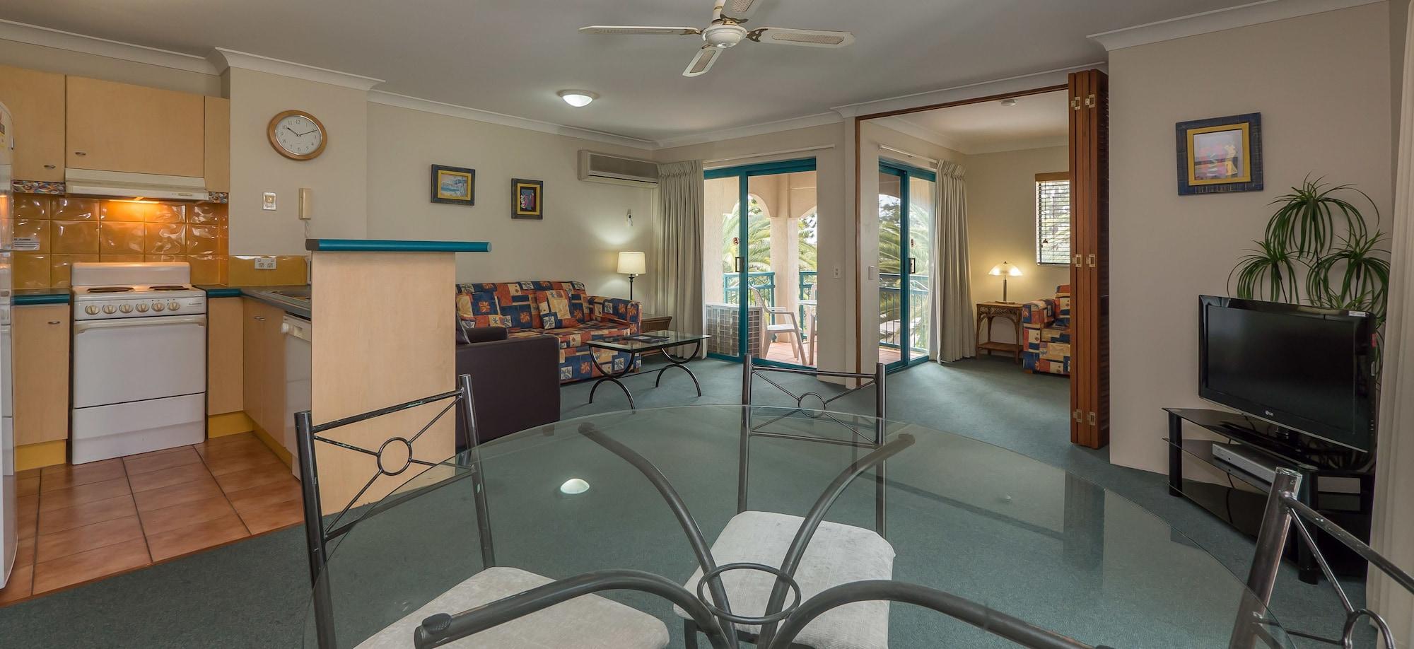 Aruba Beach Resort Broadbeach Bagian luar foto