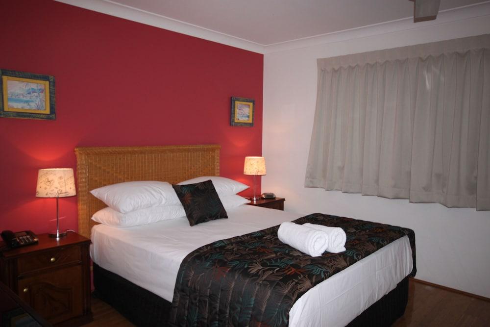 Aruba Beach Resort Broadbeach Bagian luar foto