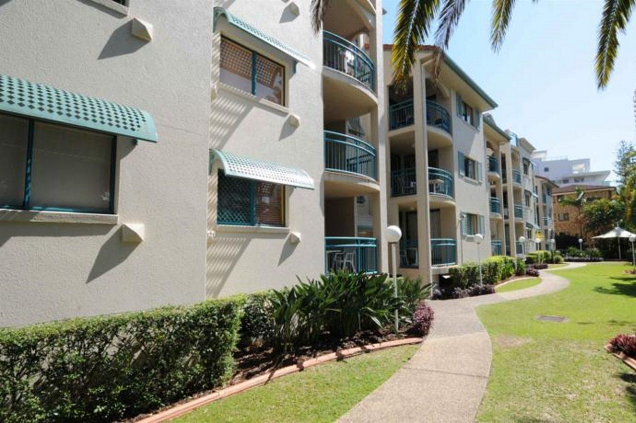 Aruba Beach Resort Broadbeach Bagian luar foto